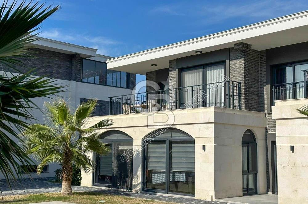KUŞADASI KUŞTUR MAH. HAVUZ MANZARALI 2+1 LÜKS RESİDENCE 