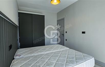 KUŞADASI KUŞTUR MAHALLESİNDE DENİZE YÜRÜME MESAFESİNDE 1+1 RESİDENCE 