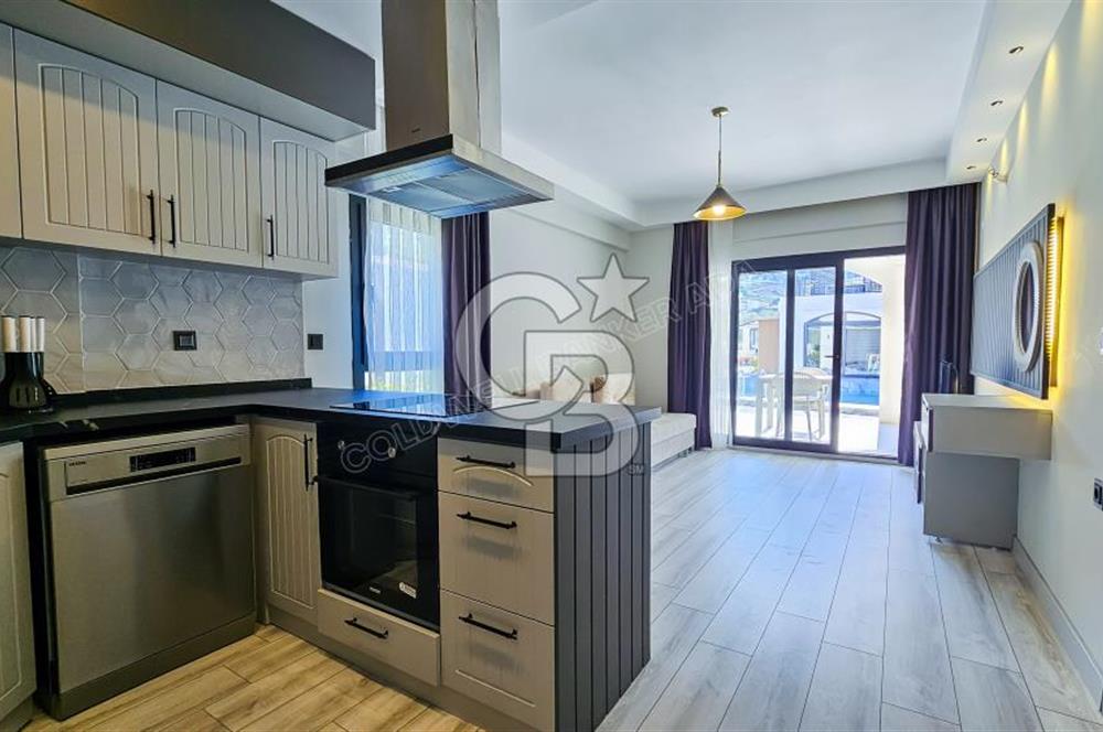 KUŞADASI KUŞTUR MAH. GENİŞ BAHÇE PAYI OLAN EŞYALI 1+1 RESİDENCE 