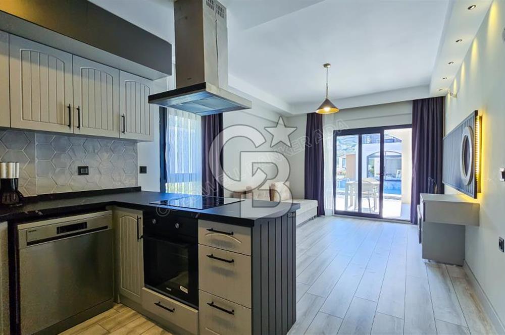 KUŞADASI KUŞTUR MAH. GENİŞ BAHÇE PAYI OLAN EŞYALI 1+1 RESİDENCE 