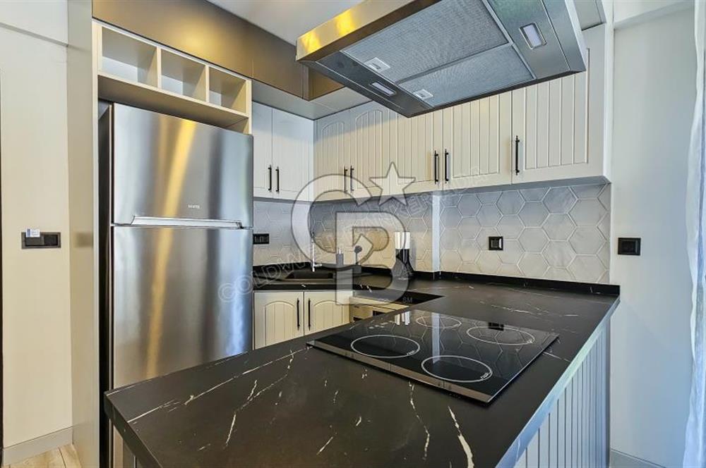 KUŞADASI KUŞTUR MAH. GENİŞ BAHÇE PAYI OLAN EŞYALI 1+1 RESİDENCE 