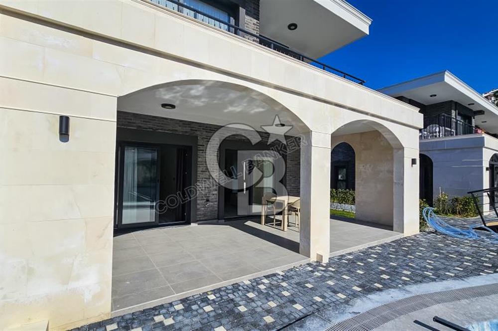 KUŞADASI KUŞTUR MAH. GENİŞ BAHÇE PAYI OLAN EŞYALI 1+1 RESİDENCE 