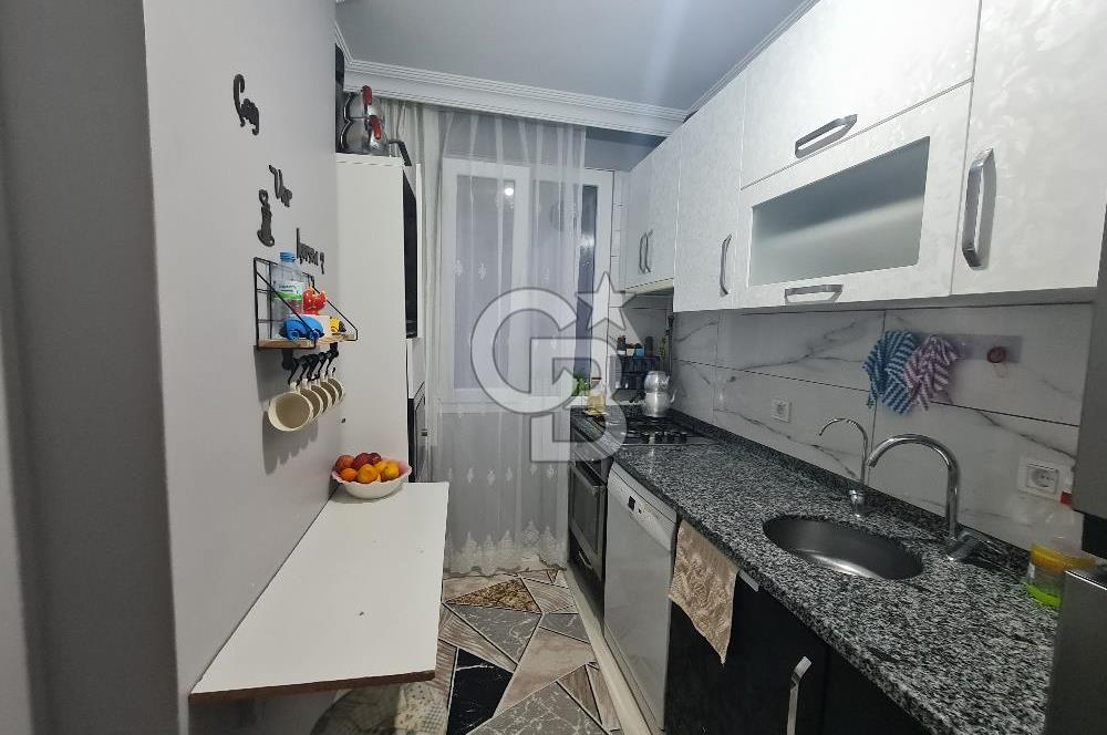 Yenidoğan 'da satılık ara kat daire