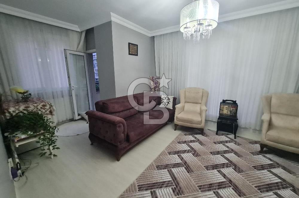 Yenidoğan 'da satılık ara kat daire