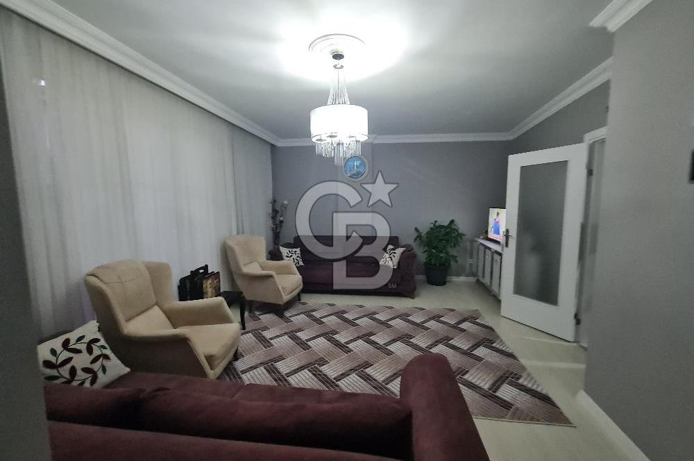 Yenidoğan 'da satılık ara kat daire