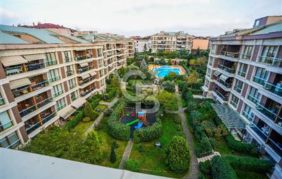 ÇEKMEKÖY MİRA BEŞYILDIZ SİTESİNDE SATILIK 4+1 ÇATI DUBLEKS