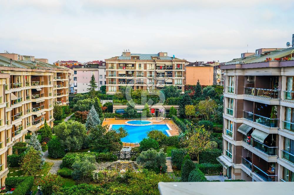 ÇEKMEKÖY MİRA BEŞYILDIZ SİTESİNDE SATILIK 4+1 ÇATI DUBLEKS