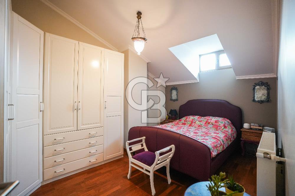 ÇEKMEKÖY MİRA BEŞYILDIZ SİTESİNDE SATILIK 4+1 ÇATI DUBLEKS