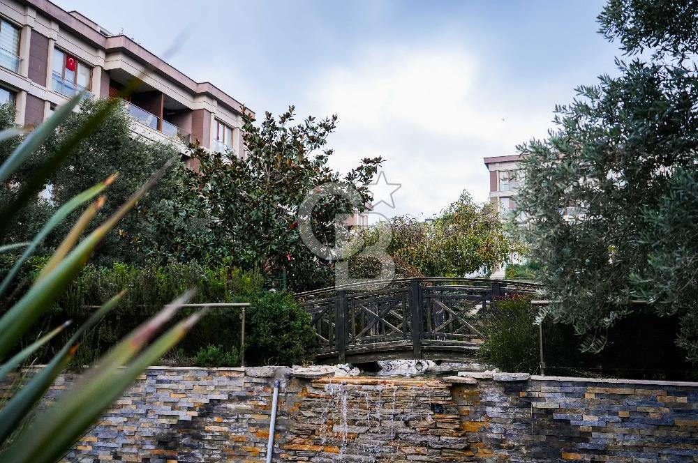 ÇEKMEKÖY MİRA BEŞYILDIZ SİTESİNDE SATILIK 4+1 ÇATI DUBLEKS