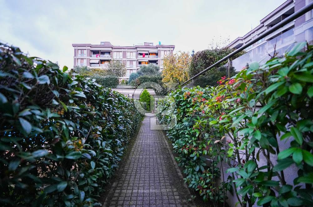 ÇEKMEKÖY MİRA BEŞYILDIZ SİTESİNDE SATILIK 4+1 ÇATI DUBLEKS