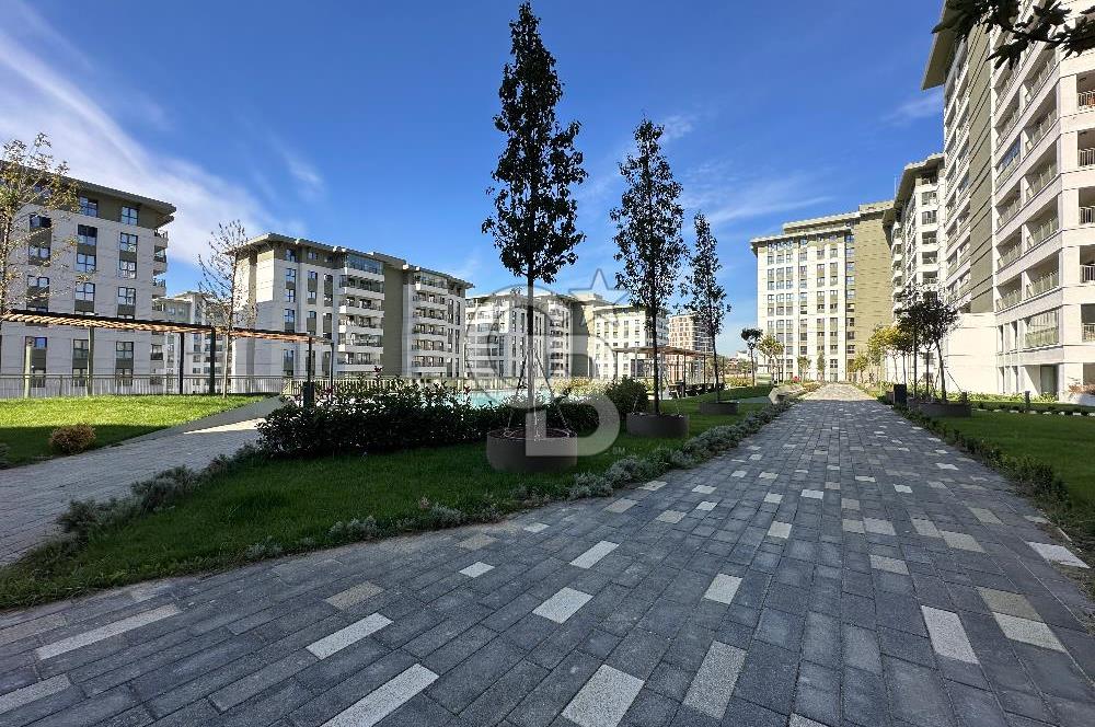 Küçükçekmece Emlak Konut Bizim Mh’de 3+1, Sıfır Satılık Daire