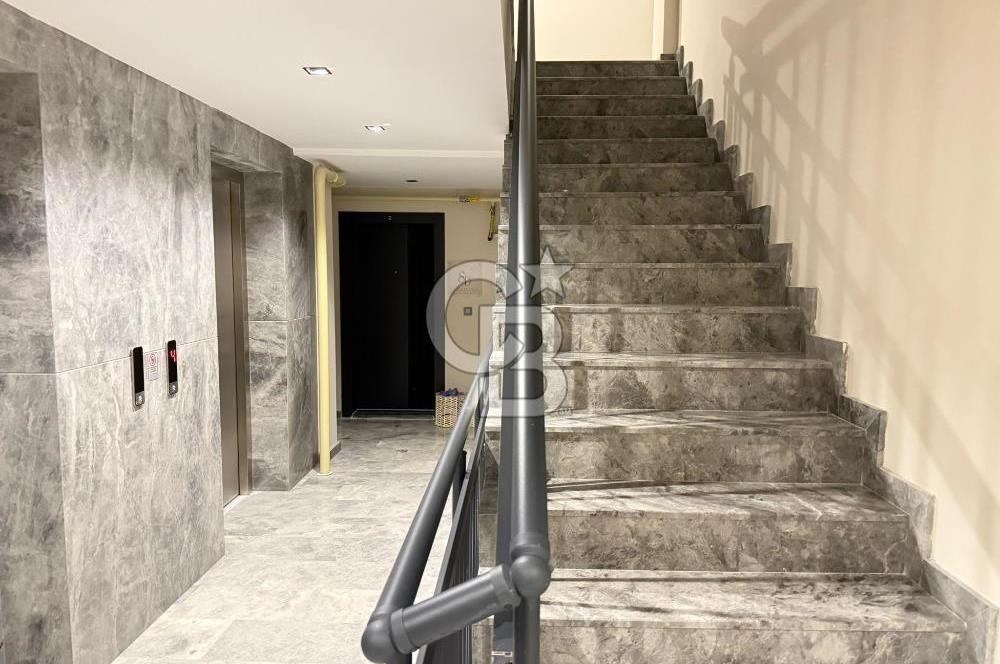 Gaziemir Belediyesi Arkasında Sıfır Binada Fırsat Daire