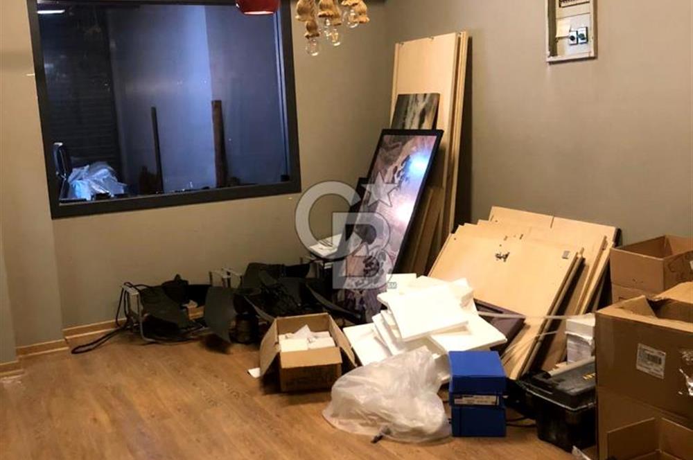 Büyükçekmece Dizdariyede Kültürpark Karşısı Satılık İşyeri