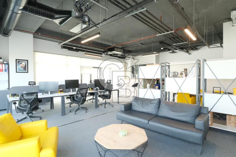 MAHALL ANKARADA GENİŞ TERASLI OFİS FIRSATI