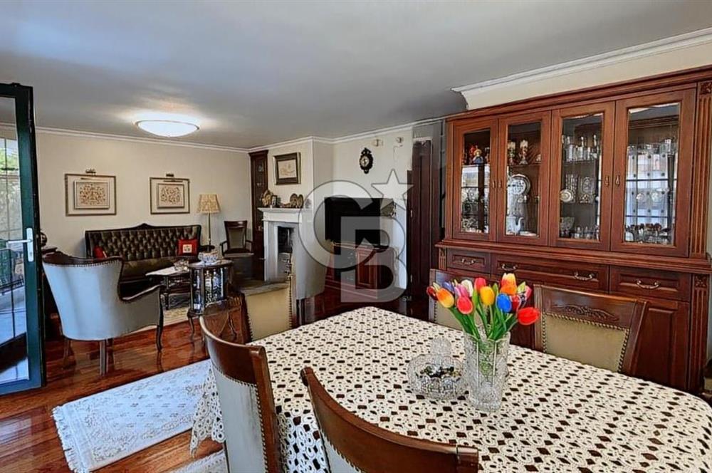 DRAGOS'TA DENİZ MANZARALI 500 M2 HAVUZLU , BAHÇELİ VİLLA 8+2