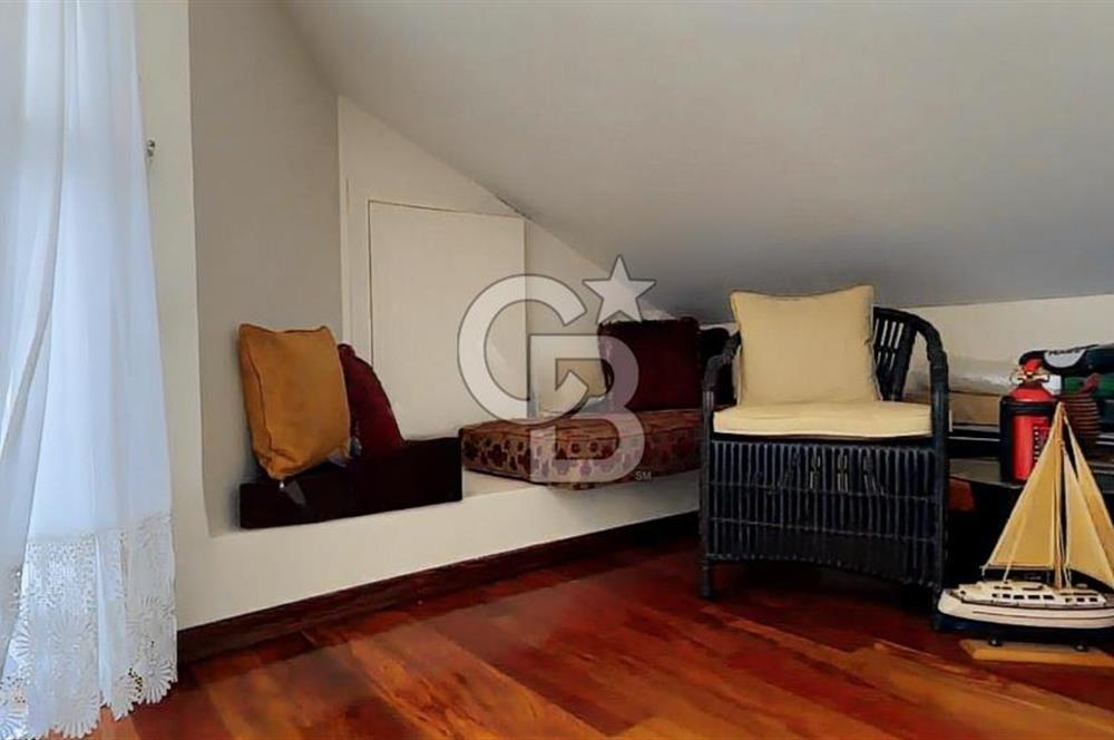 DRAGOS'TA DENİZ MANZARALI 500 M2 HAVUZLU , BAHÇELİ VİLLA 8+2