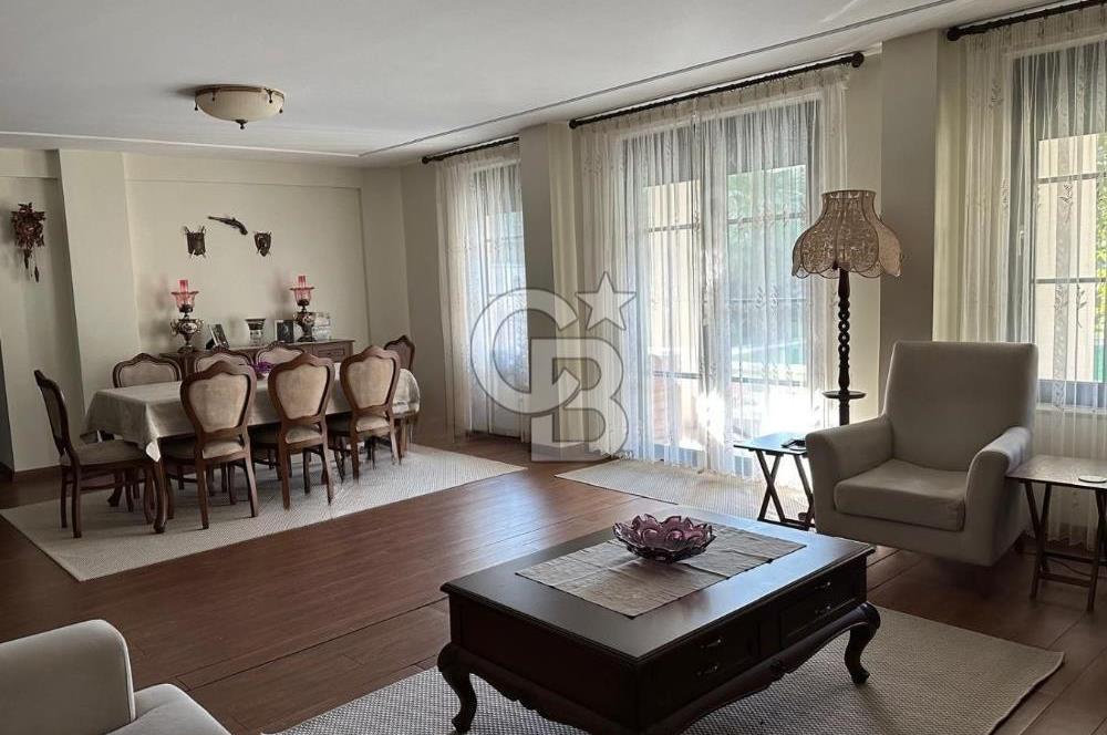 DRAGOS'TA DENİZ MANZARALI 500 M2 HAVUZLU , BAHÇELİ VİLLA 8+2