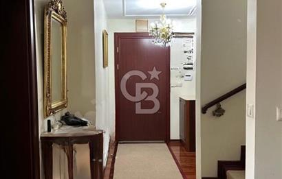 DRAGOS'TA DENİZ MANZARALI 500 M2 HAVUZLU , BAHÇELİ VİLLA 8+2