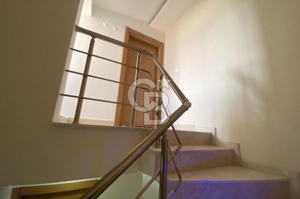 Çiğli Küçükçiğli’de 4+1 Satılık 165m2 Satılık Dubleks Daire