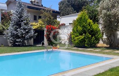 DRAGOS'TA DENİZ MANZARALI 500 M2 HAVUZLU , BAHÇELİ VİLLA 8+2