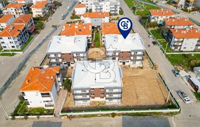 Yenifoça Site İçerisinde Satılık 2+1 Ara Kat Daire