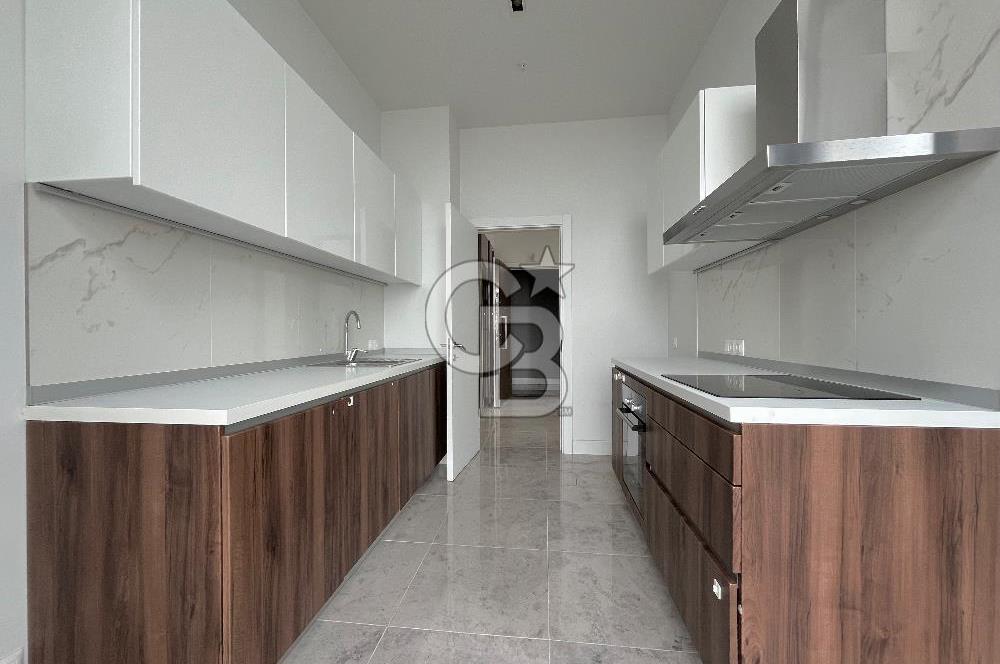 BAHÇEŞEHİR AKZİRVE STRADA 4+1 TERASLI LOFT DUBLEKS DAİRE