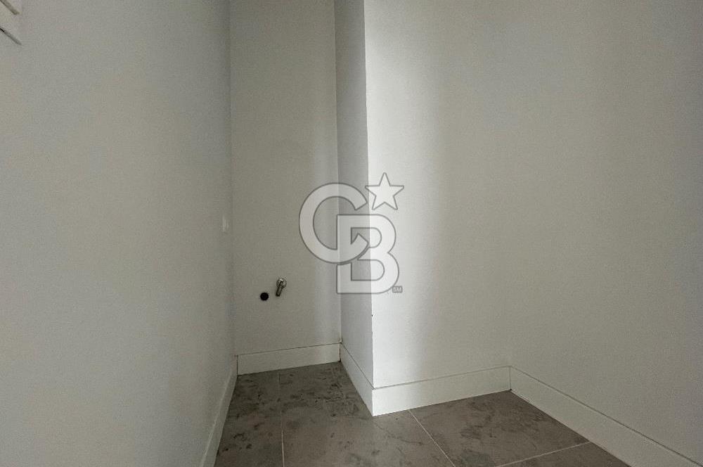 BAHÇEŞEHİR AKZİRVE STRADA 4+1 TERASLI LOFT DUBLEKS DAİRE