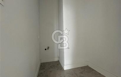 BAHÇEŞEHİR AKZİRVE STRADA 4+1 TERASLI LOFT DUBLEKS DAİRE