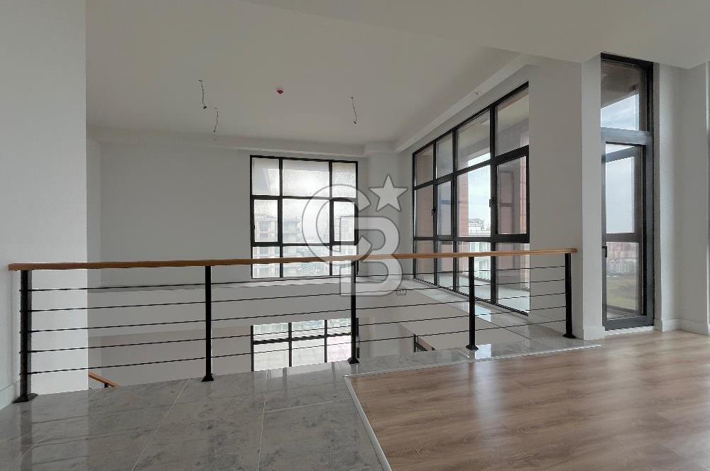 BAHÇEŞEHİR AKZİRVE STRADA 4+1 TERASLI LOFT DUBLEKS DAİRE