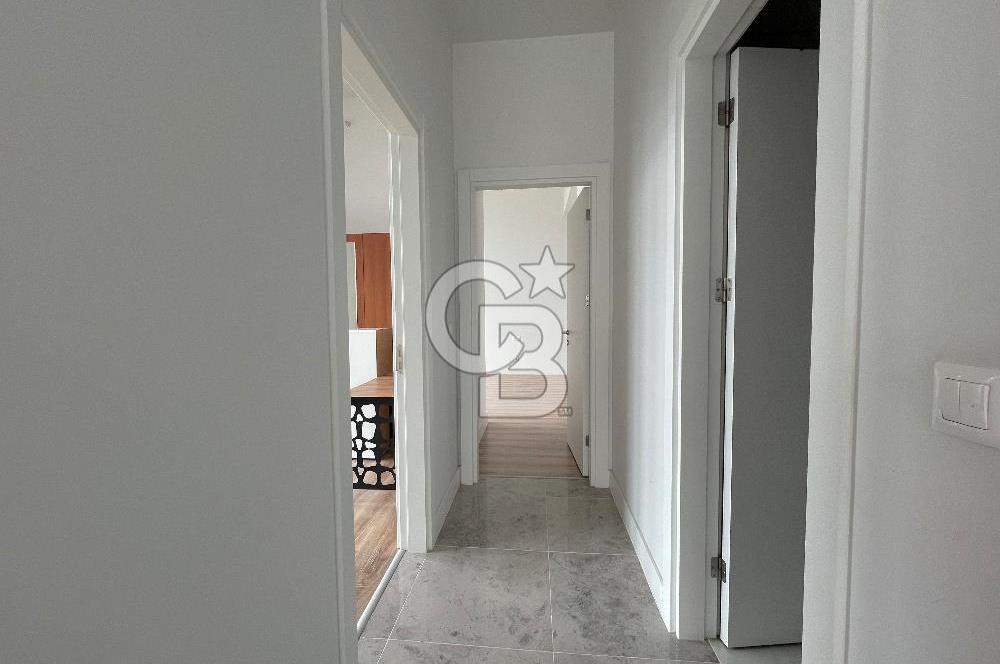 BAHÇEŞEHİR AKZİRVE STRADA 4+1 TERASLI LOFT DUBLEKS DAİRE