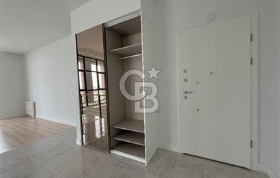 BAHÇEŞEHİR AKZİRVE STRADA 4+1 TERASLI LOFT DUBLEKS DAİRE