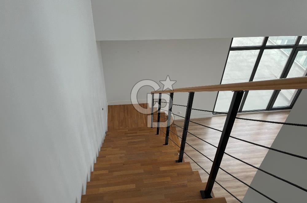 BAHÇEŞEHİR AKZİRVE STRADA 4+1 TERASLI LOFT DUBLEKS DAİRE