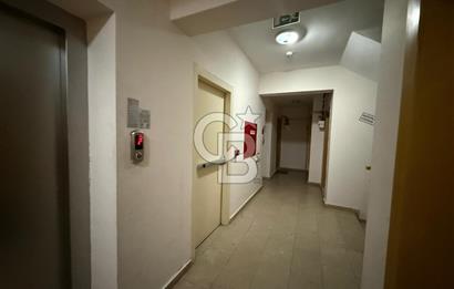 Bayraklı Körfez Mahallesi Güvenlikli Sitede Kiralık 4+1 Daire