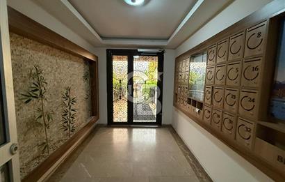 Bayraklı Körfez Mahallesi Güvenlikli Sitede Kiralık 4+1 Daire