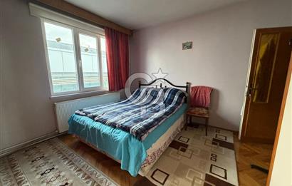 YUKARI BAHÇELİEVLER MAH. 7. CADDE ÜZERİ SATILIK 3+1 DAİRE