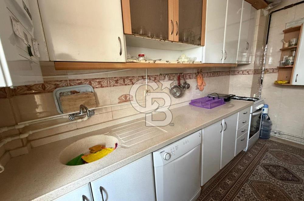 YUKARI BAHÇELİEVLER MAH. 7. CADDE ÜZERİ SATILIK 3+1 DAİRE