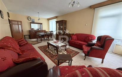 YUKARI BAHÇELİEVLER MAH. 7. CADDE ÜZERİ SATILIK 3+1 DAİRE