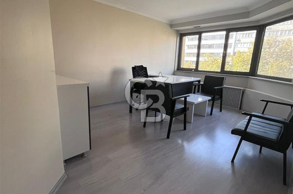 KIZILAY ATATÜRK BLV. ÜZERİ ULAŞIMI KOLAY PRESTİJLİ KİRALIK 1+1