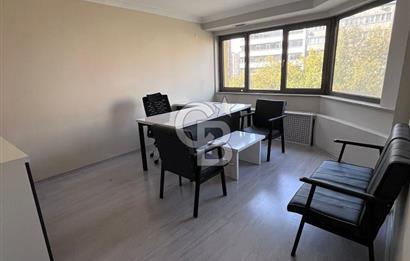 KIZILAY ATATÜRK BLV. ÜZERİ ULAŞIMI KOLAY PRESTİJLİ KİRALIK 1+1