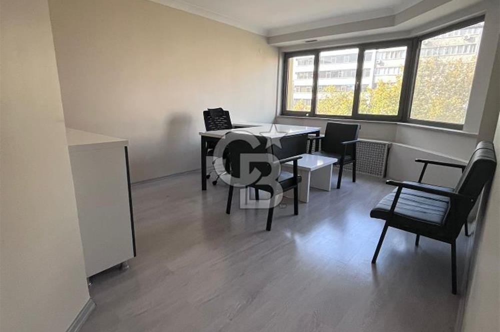 KIZILAY ATATÜRK BLV. ÜZERİ ULAŞIMI KOLAY PRESTİJLİ KİRALIK 1+1