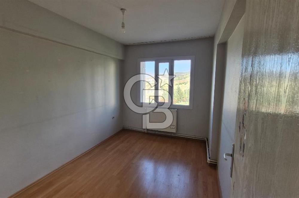 İzmir Çiğli Evka-5'te Manzaralı ACİL Satılık 3+1 Daire CB PH