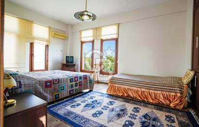 İzmir Tire Anayolu kenarında Satılık 40.000 m² Müştemilatlı Tarla