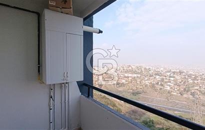 İzmir Yaşar Kemal TOKİ Evleri Tadilatlı Satılık 3+1 120 m² Daire
