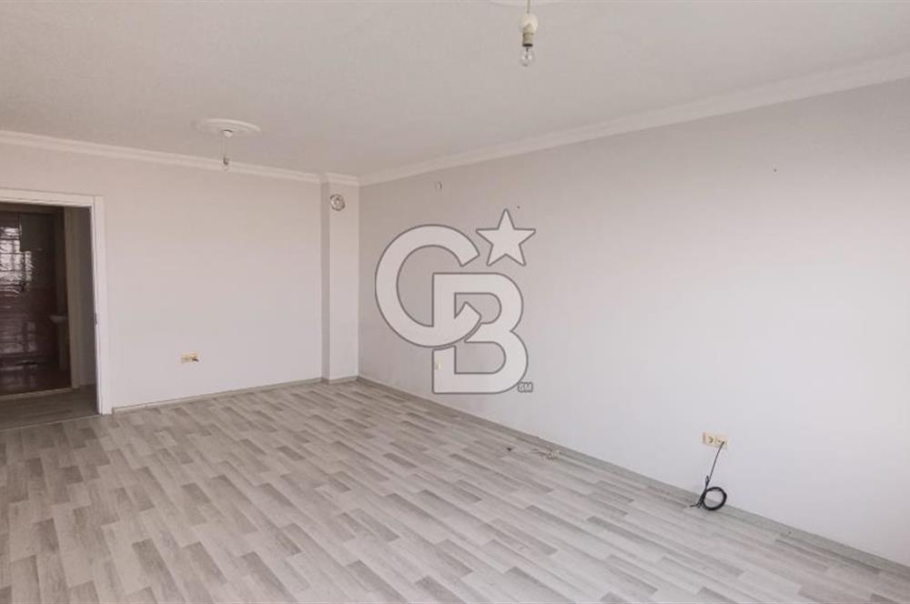 İzmir Yaşar Kemal TOKİ Evleri Tadilatlı Satılık 3+1 120 m² Daire