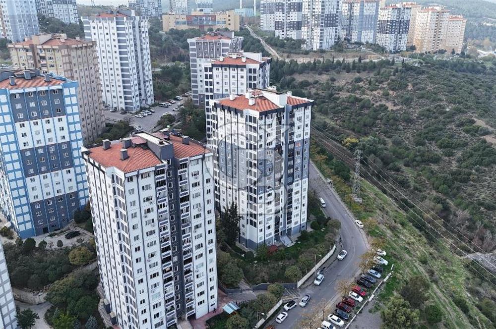 İzmir Yaşar Kemal TOKİ Evleri Tadilatlı Satılık 3+1 120 m² Daire