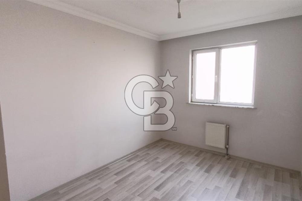 İzmir Yaşar Kemal TOKİ Evleri Tadilatlı Satılık 3+1 120 m² Daire