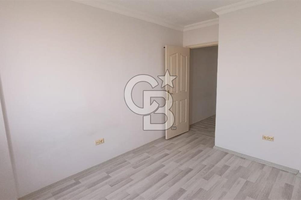 İzmir Yaşar Kemal TOKİ Evleri Tadilatlı Satılık 3+1 120 m² Daire