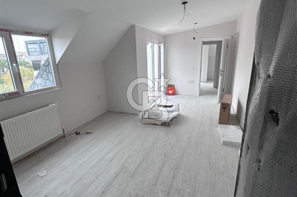 CB Fly'dan Pendikte Çift Terasıda Deniz Manzaralı Dubleks Daire!