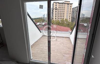 CB Fly'dan Pendikte Çift Terasıda Deniz Manzaralı Dubleks Daire!