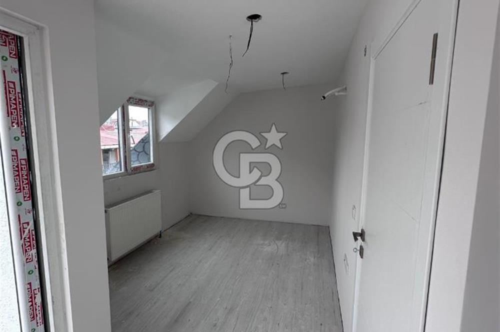 CB Fly'dan Pendikte Çift Terasıda Deniz Manzaralı Dubleks Daire!